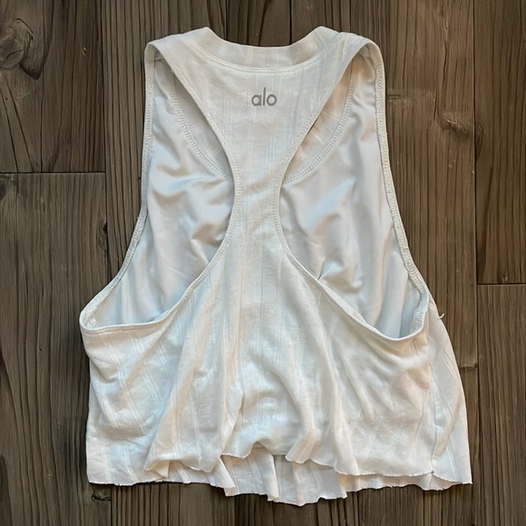 Alo Ethereal Crop Tank - White - Picture 4 of 5